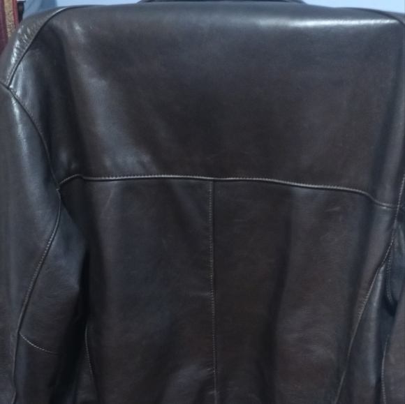 Men's Brown Leather Jacket - Picture 5 of 7